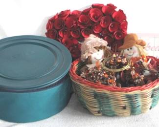 7682 - Lot of Assorted Items
