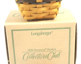 5144 - Longaberger Collectors Club - 1999 Renewal Basket w / Box
