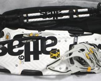 5111 - Atlas Snowshoes w/ Poles & Bag
