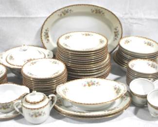 8557 - 97 Piece Diamond China Set
