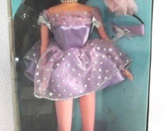 7723 - Barbie Pretty Choices Doll in Box
