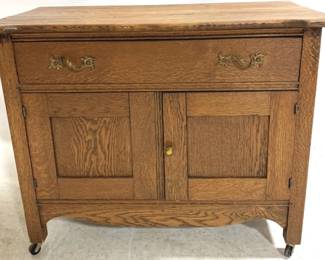 3044 - Vintage Oak Washstand 26" x 33" x 18.5"
