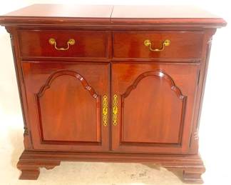 3193 - Vintage Flip Top Server 36" x 40" x 14" (80" Long Open)
