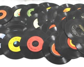 5122 - Lot of 50RPM Records
