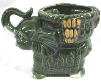 5025 - Elephant Pottery Planter - 8" x 11" x 6"

