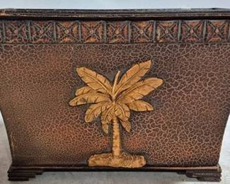 3300 - Metal Planter 11 x 10 x 17
