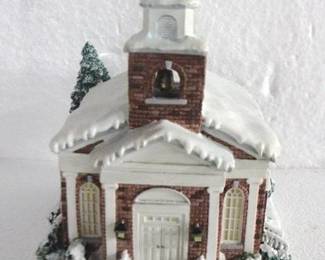 8077 - Hawthorne Village "Church" - 6" x 8" x 9" You are buying a used as-is electric/electronic item. We do not guarantee all components are present, and if it is not expressly stated, it is untested.

