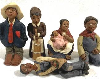 8614 - 5 Black Americana Figures
