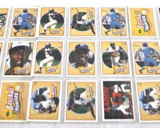 8396 - 1991 Upper Deck Hank Aaron 34 Card Lot
