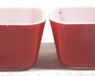 8540 - 2 Pyrex Refrigerator Dishes - 4" x 3.5" x 2.5"

