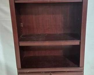 3295 - Bookshelf 71 x 30 x 13

