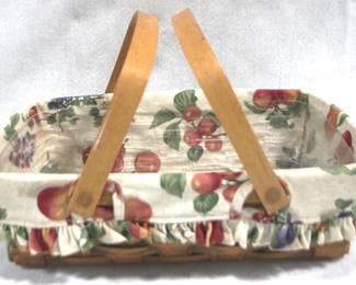 5146 - '92 Longaberger Basket w /liner & plastic protector 14.5" x 10" x 9"