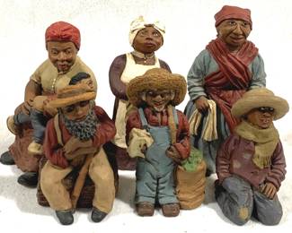 8612 - 6 Black Americana Figures
