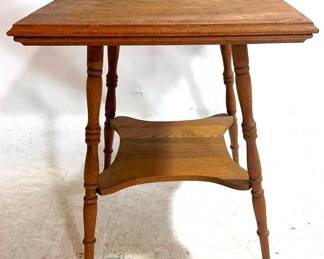 3077 - Antique Oak Parlor Table - 29" x 24" x 24"
