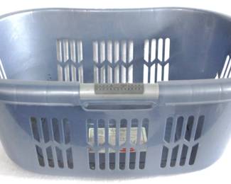 8303 - Rubbermaid Laundry Basket - 27" x 18" x 12"
