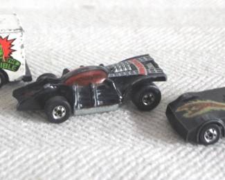 7772 - 3 Hot Wheels - 1970s Super Heroes Cars
