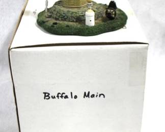 5203 - Danbury Mint Admiralty Head Lighthouse w/ box
