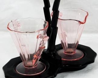 165 - Cambridge Decagon Lightning Bolt 3pc Set Ebony handled tray with pink creamer & sugar
