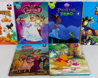 1653 - 6 Vintage Disney Books
