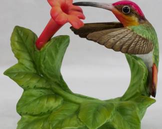 53 - Ruby Topaz Hummingbird w/ Trumpet Creeper Bronson Collectables 3.5"
