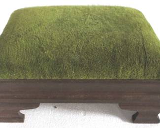 8082 - Vintage Stool - 16" x 9" x 12"
