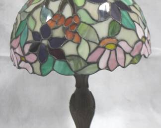 8373 - Stained Glass Lamp - 20" Tall You are buying a used as-is electric/electronic item. We do not guarantee all components are present, and if it is not expressly stated, it is untested.
