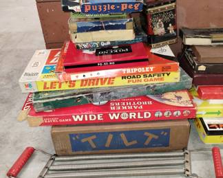 Huge vintage wooden toybox / vintage games
