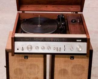 Sony HP-580 with Dual 1210 turntable