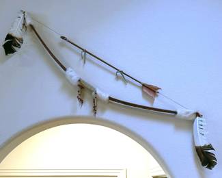 Bow with turkey feathers