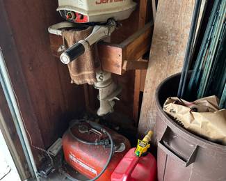 Vintage Johnson Outbord Motor