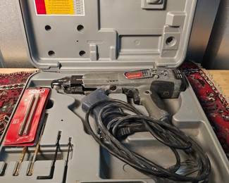 SENCO Corded Electric Screw Guns Screwdrivers with two new sets of Drive Bits