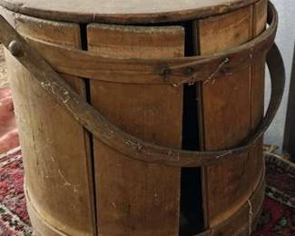 Antique pickle barrel Missing a plank 