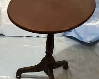 Vintage Tilt Top 90s Oval End Side Accent Table From The Bombay Company 
