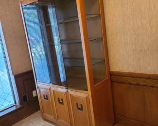 Nice lighted Display cabinet