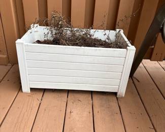 outdoor planter box 