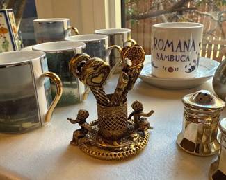 Vintage Set of 8 Appetizer Picks Cherub Angel Holder - made in japan 