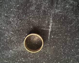 gold ring 