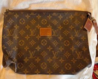 Louis Vuitton Monogram Toiletry Bag 