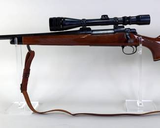 Remington 700 LH .270 Win Bolt Action Rifle SN# B6495966, Left Handed, Weaver V12 II Micro-Trac Scope, And Leather Sling