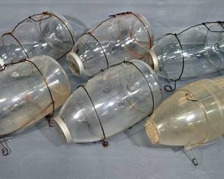 C F Orvis Glass Minnow Traps, Qty 5, And Royal Hard Plastic Minnow Trap