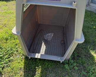 PetMate Kennel, suitable for air transport. Size large