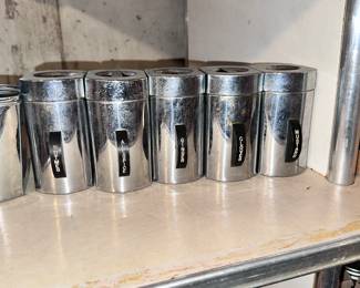 Miniature canister set