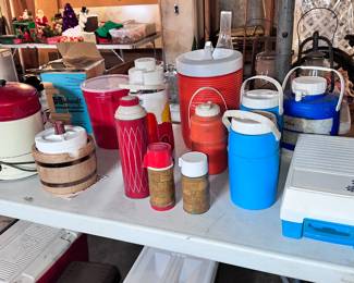 Cooler, chests, ice cream maker cake, taker