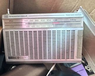 Vintage radio, general electric