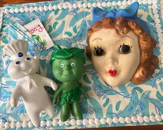 Pillsbury boy, green giant, chalk string holder and Lilly Pulitzer place mats 