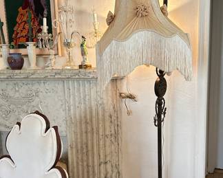 Fringe standing lamp 