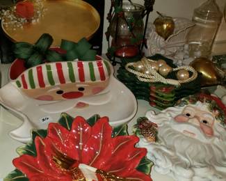 Christmas Serving Pieces