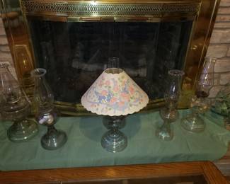 Oil Lamps
1 Electric