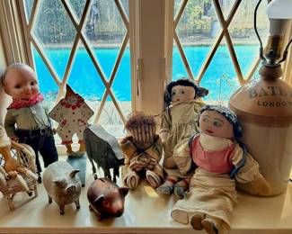 Fun vintage dolls & collectibles