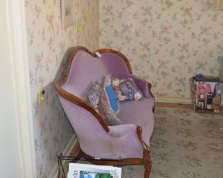 Large Settee 125.00 Reduced to 50.00
